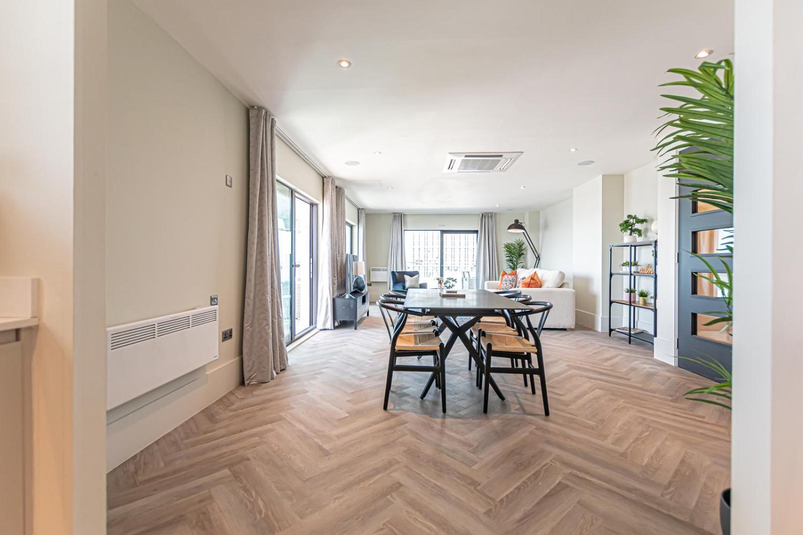 Penthouse River View! Wow Liverpool Bagian luar foto