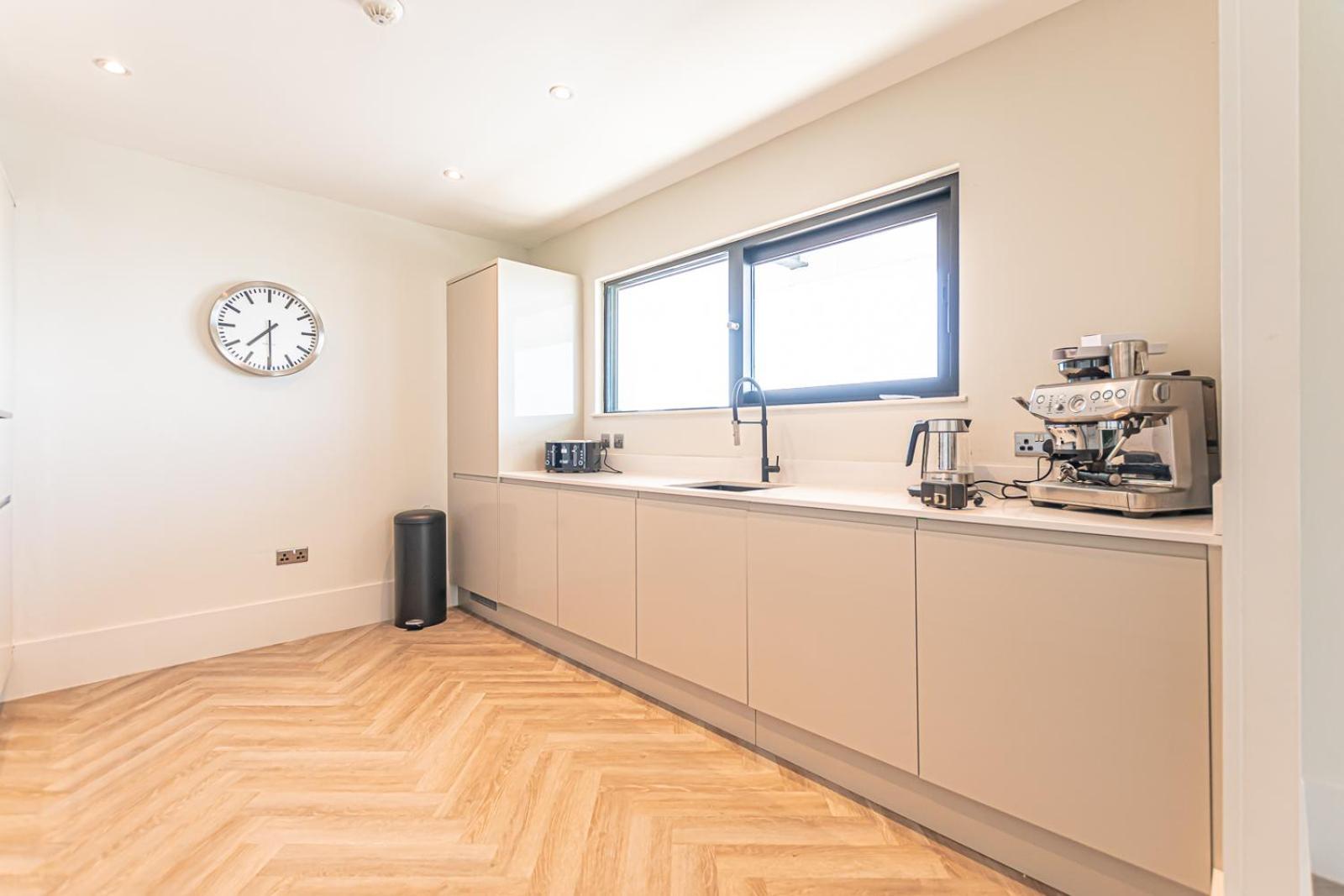 Penthouse River View! Wow Liverpool Bagian luar foto